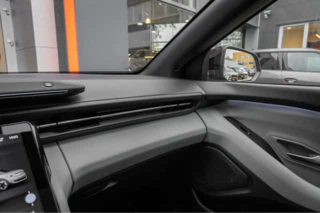 Ford Explorer (2025) thumbnail 34