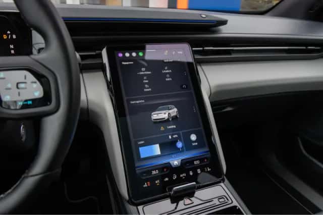 Ford Explorer (2025) thumbnail 40