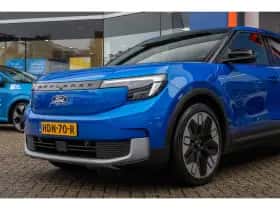 Ford Explorer (2025) thumbnail 5