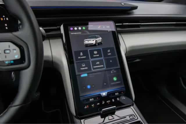 Ford Explorer (2025) thumbnail 42