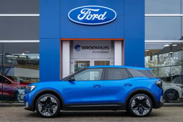 Ford Explorer (2025) thumbnail 7