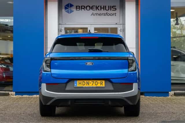 Ford Explorer (2025) thumbnail 8