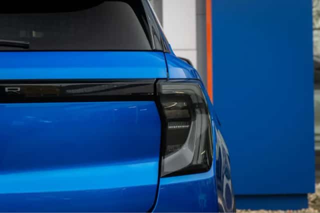 Ford Explorer (2025) thumbnail 9