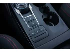 Ford Kuga (2023) thumbnail 33