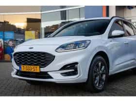 Ford Kuga (2023) thumbnail 6