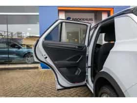 Volkswagen T-Roc (2020) thumbnail 17