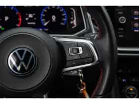 Volkswagen T-Roc (2020) thumbnail 27