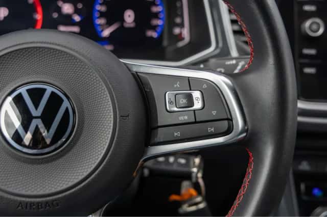 Volkswagen T-Roc (2020) thumbnail 32