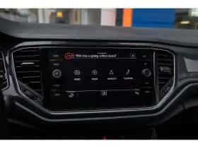 Volkswagen T-Roc (2020) thumbnail 35