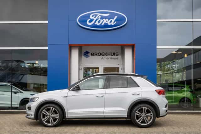 Volkswagen T-Roc (2020) thumbnail 5
