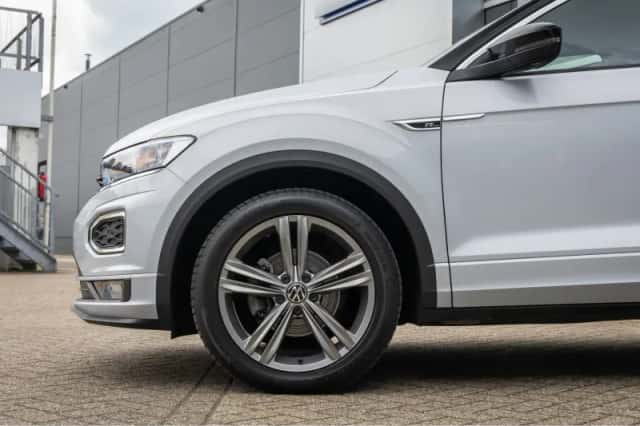 Volkswagen T-Roc (2020) thumbnail 9