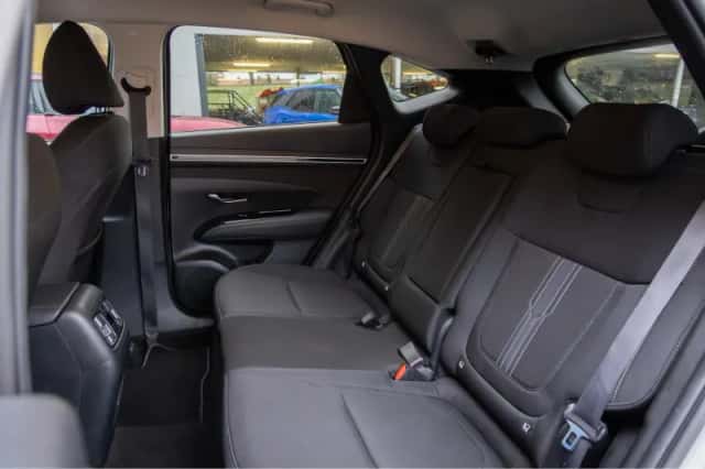 Hyundai Tucson (2021) thumbnail 15