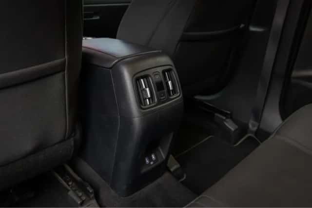 Hyundai Tucson (2021) thumbnail 16