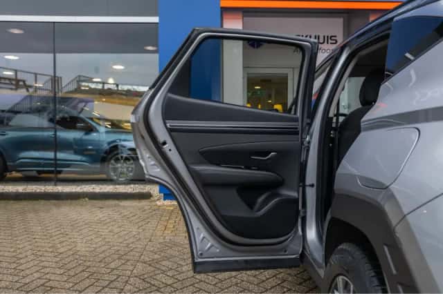 Hyundai Tucson (2021) thumbnail 21