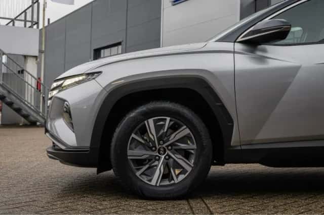 Hyundai Tucson (2021) thumbnail 10