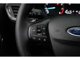 Ford Fiesta (2021) thumbnail 23
