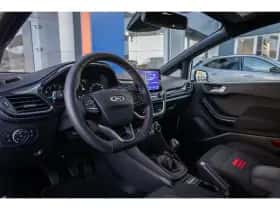 Ford Fiesta (2023) thumbnail 2