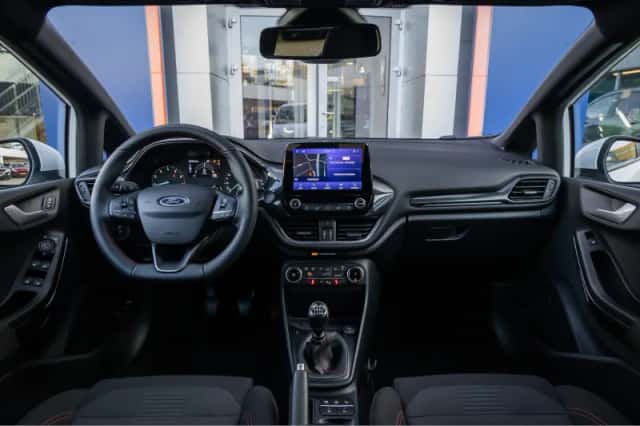Ford Fiesta (2023) thumbnail 16