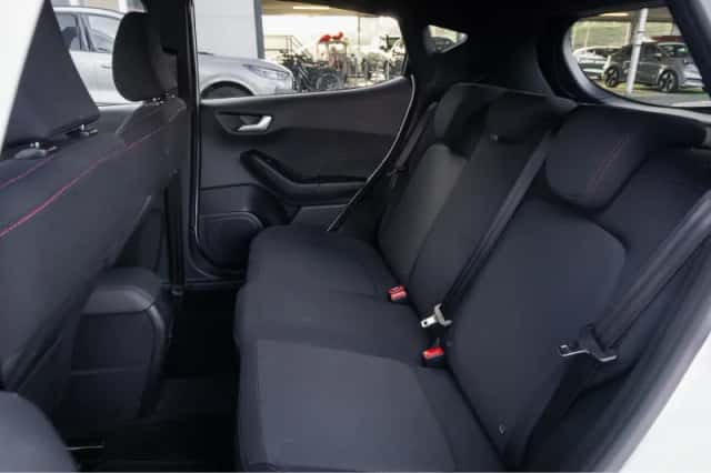 Ford Fiesta (2023) thumbnail 19
