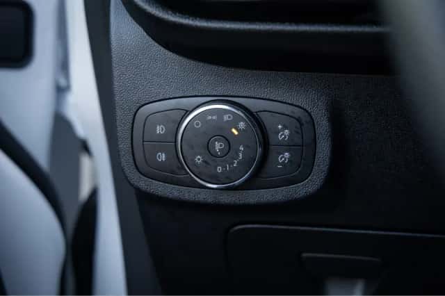 Ford Fiesta (2023) thumbnail 25