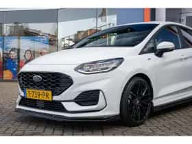 Ford Fiesta (2023) thumbnail 4