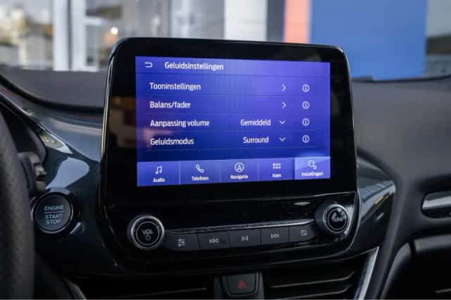 Ford Fiesta (2023) thumbnail 48