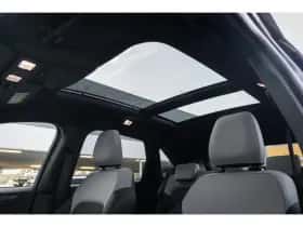 Ford Kuga (2025) thumbnail 16