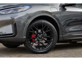 Ford Kuga (2025) thumbnail 3