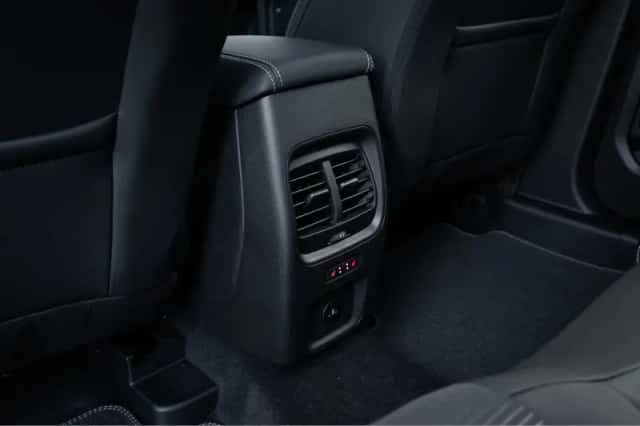 Ford Kuga (2026) thumbnail 23
