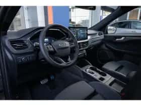 Ford Kuga (2025) thumbnail 31