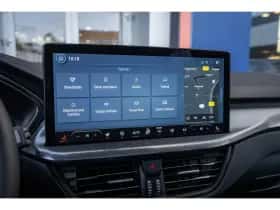 Ford Kuga (2025) thumbnail 43