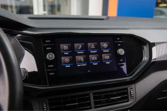 Volkswagen T-Cross (2022) thumbnail 32