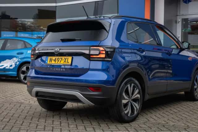 Volkswagen T-Cross (2022) thumbnail 5