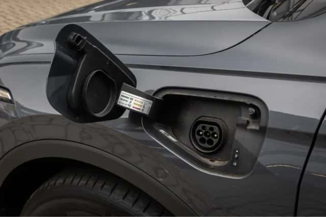 Volkswagen Tiguan (2022) thumbnail 11
