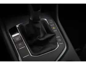 Volkswagen Tiguan (2022) thumbnail 35