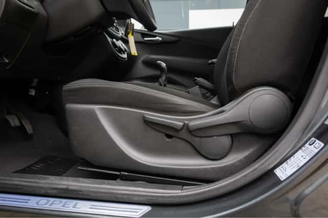 Opel Karl (2018) thumbnail 14