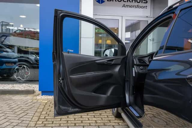 Opel Karl (2018) thumbnail 18