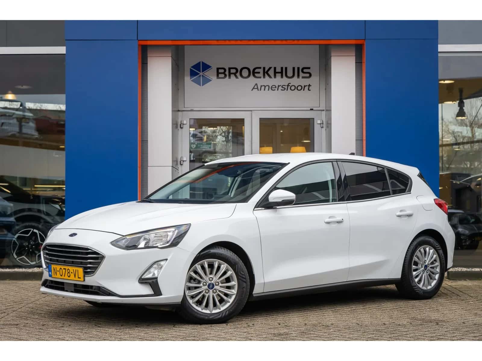 Ford Focus (2022) — foto 1