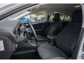 Ford Focus (2022) thumbnail 12