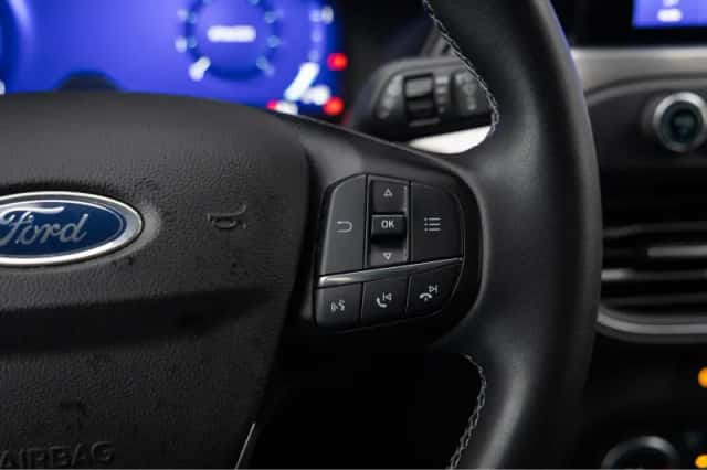 Ford Focus (2022) thumbnail 26
