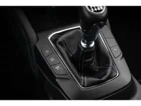 Ford Focus (2022) thumbnail 31