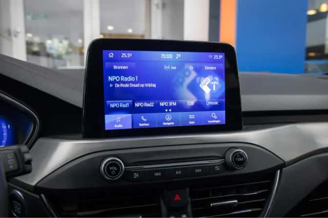 Ford Focus (2022) thumbnail 34