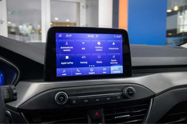 Ford Focus (2022) thumbnail 38