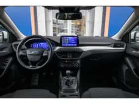 Ford Focus (2022) thumbnail 10