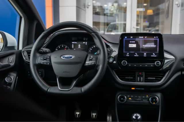 Ford Fiesta (2021) thumbnail 12