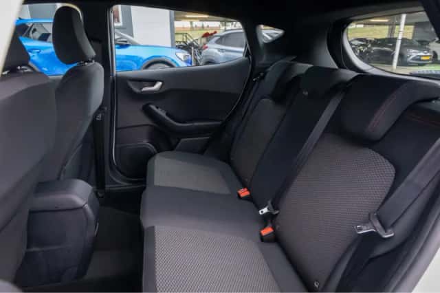 Ford Fiesta (2021) thumbnail 15