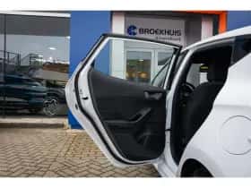Ford Fiesta (2021) thumbnail 18