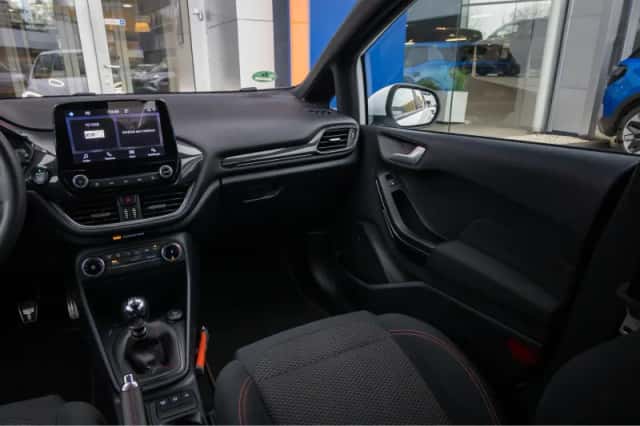 Ford Fiesta (2021) thumbnail 39