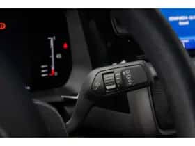 Ford Transit Courier (2024) thumbnail 23