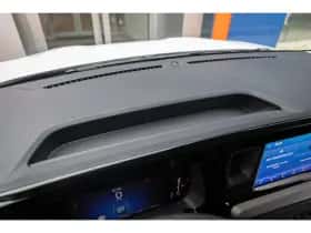 Ford Transit Courier (2024) thumbnail 25